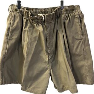 Creekwood twill khaki elastic with drawstring waist shorts, pleated, size 52.